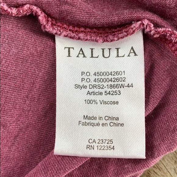 Aritzia flowy top - Picture 6 of 7